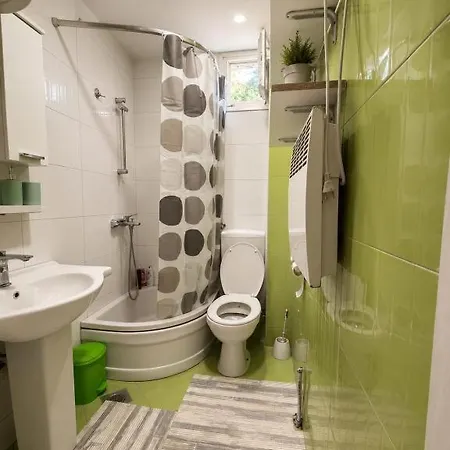Mery Vlasic Апартаменты Gornja Sisava
